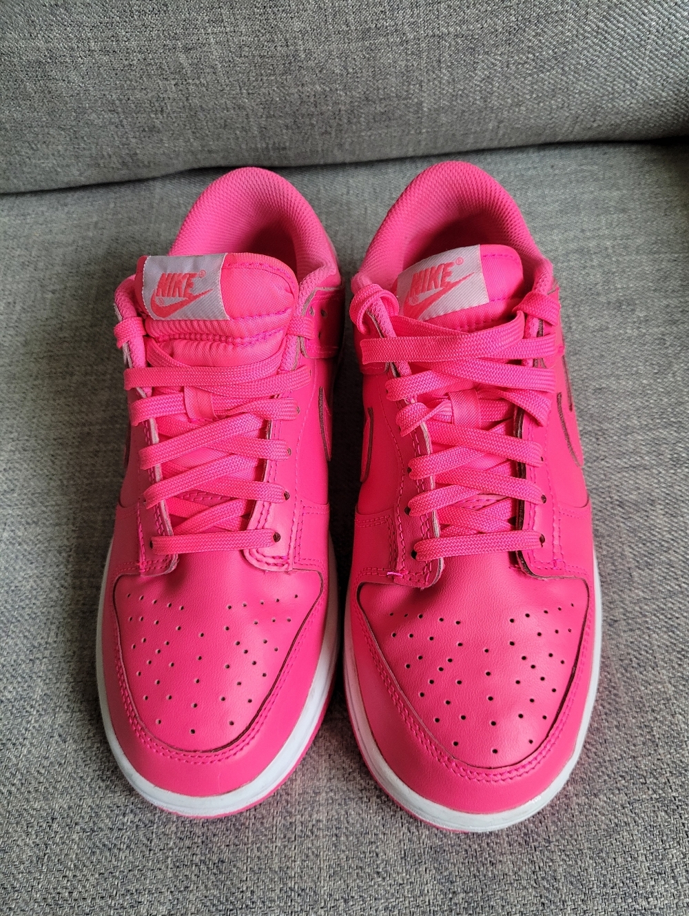 Nike Dunk Low 'Hyper Pink' Women’s Size  8 DZ5196-600 Hot Pink Sneakers